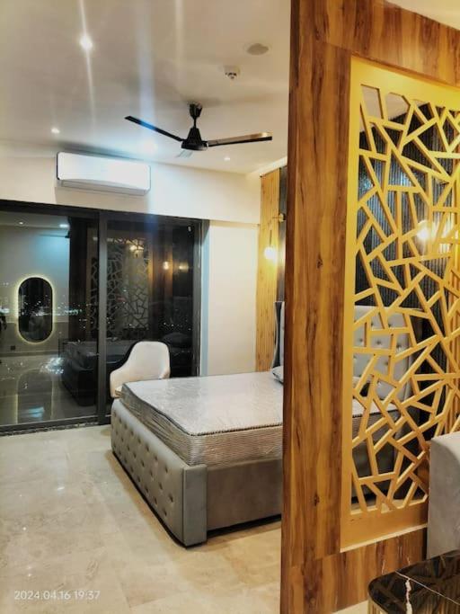 Premium Homestay & Hotels Powered By Nabhay Ghaziabad Exterior photo